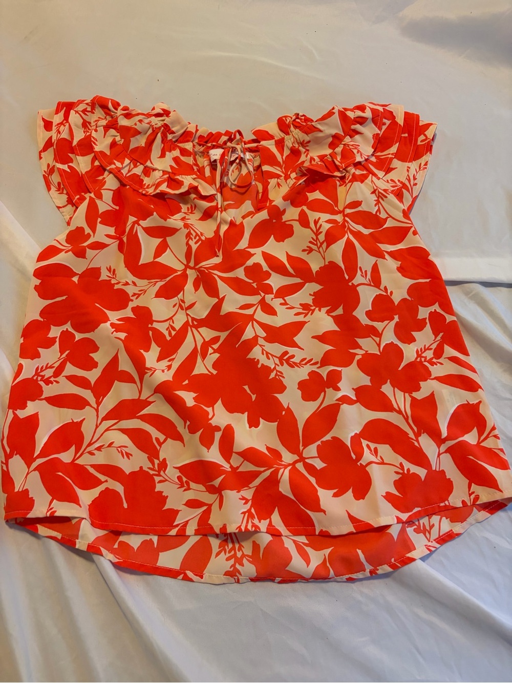 Meet Me in Santorini Women’s XS Floral Top Short Sleeve Ruffle Sleeve Blouse